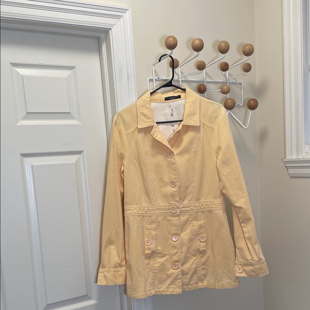 Sanctuary - Button Down Lightweight Collar Shirt Jacket - Yellow / Peach - S